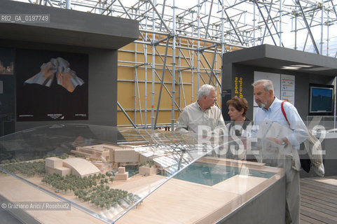 VENEZIA 09/09/04   - 9¡ MOSTRA INTERNAZIONALE DI ARCHITETTURA - BIENNALE ARCHITETTURA : IL PADIGLIONE DI CITTA DACQUA ©Graziano Arici/Rosebud2  ARSENALE