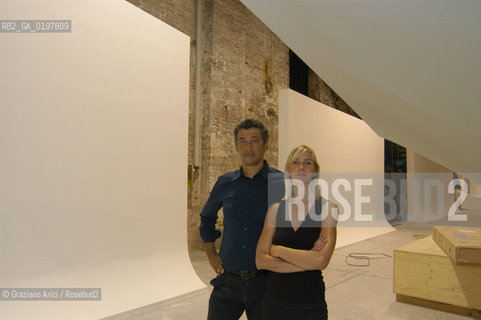 VENEZIA 30/08/04  - BIENNALE ARCHITETTURA :GLI ARCHITETTI HANY RASHID E LA MOGLIE LISE ANNE COUTURE ( ASYMPTOTE) ©Graziano Arici/Rosebud2 ARCHITETTO