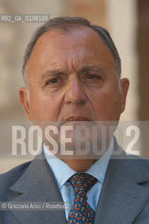 VENEZIA 2/09/04 - CONFERENZA STAMPA DI PRESENTAZIONE DELLA MOSTRA VIVEREVENEZIA 3 A PALAZZO FORTUNY CON PAOLO SAVONA, ARMANDO PERES, MARINO FOLIN E LEOPOLDO PIETRAGNOLI ©Graziano Arici/Rosebud2 CONSORZIO VENEZIA NUOVA