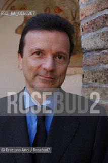 PORDENONE  IL CONDUTTORE TELEVISIVO E GIIORNALISTA ORESTE DE FORNARI - ©Graziano Arici/Rosebud2 TELEVISIONE