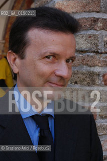 PORDENONE  IL CONDUTTORE TELEVISIVO E GIIORNALISTA ORESTE DE FORNARI - ©Graziano Arici/Rosebud2 TELEVISIONE