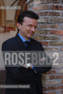 PORDENONE  IL CONDUTTORE TELEVISIVO E GIIORNALISTA ORESTE DE FORNARI - ©Graziano Arici/Rosebud2 TELEVISIONE