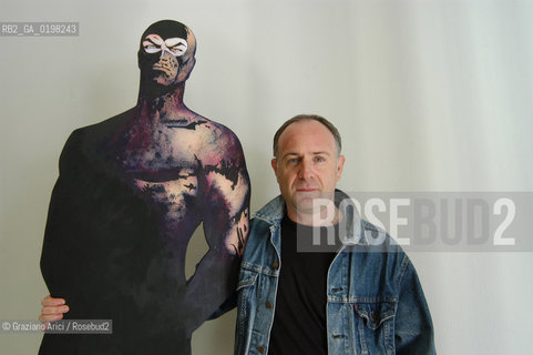 PORDENONE  IL DIEGNATORE DEI FUMETTI DI DIABOLIK EMANUELE BARISON - ©Graziano Arici/Rosebud2 COMICS