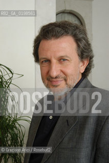 PORDENONE  LO SCIENZIATO E DIVULGATORE SCIENTIFICO PIERGIORGIO ODIFREDDI - © 20004 Graziano Arici/Rosebud2 LETTERATURA