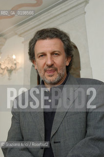 PORDENONE  LO SCIENZIATO E DIVULGATORE SCIENTIFICO PIERGIORGIO ODIFREDDI - © 20004 Graziano Arici/Rosebud2 LETTERATURA