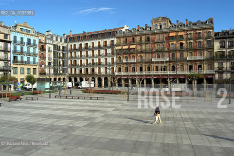 ( SPAGNA - SPAIN)    NAVARRA PAMPLONA - IRUNA. : PLAZA DEL CASTILLO © 2004 Graziano Arici/Rosebud2 / GEO