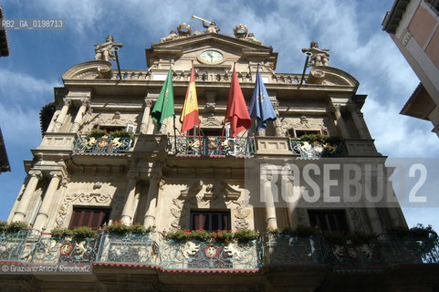 ( SPAGNA - SPAIN)    NAVARRA PAMPLONA - IRUNA. : THE TOWN HALL MUNICIPIO  © 2004 Graziano Arici/Rosebud2 / GEO