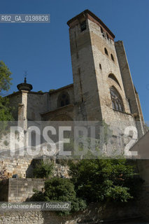 ( SPAGNA - SPAIN)    NAVARRA : ESTELLA : A  TOWN ON THE WAY TO SANTIAGO DE COMPOSTELA  IGLESIA DE SAN PEDRO DE LA RUA -  © 2004 Graziano Arici/Rosebud2 / GEO PELLEGRINAGGIO CAMINO