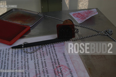 ( SPAGNA - SPAIN)    NAVARRA : ESTELLA : A  TOWN ON THE WAY TO SANTIAGO DE COMPOSTELA  PILGRIMS HOSTEL -  © 2004 Graziano Arici/Rosebud2 / GEO PELLEGRINAGGIO CAMINO CONCHIGLIA