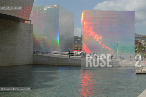 ( SPAGNA - SPAIN) BASQUE LAND VIZCAIA PAESI BASCHI : BILBAO : THE GUGGENHEIM MUSEUM DI FRANK GEHRY-  © 2004 Graziano Arici/Rosebud2 / GEO MUSEO ARCHITETTURA CONTEMPORANEA METALLO