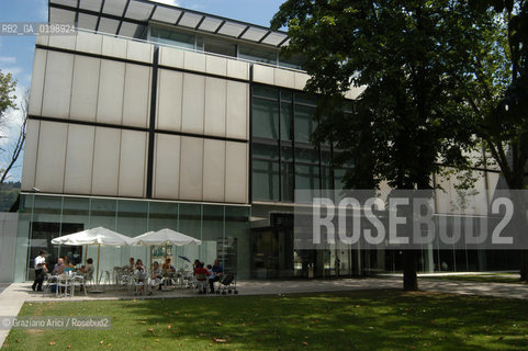 ( SPAGNA - SPAIN) BASQUE LAND VIZCAIA PAESI BASCHI : BILBAO : THE GUGGENHEIM MUSEUM DI FRANK GEHRY-  © 2004 Graziano Arici/Rosebud2 / GEO MUSEO ARCHITETTURA CONTEMPORANEA METALLO