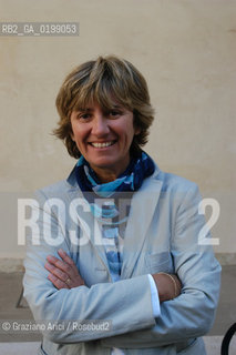 VENEZIA PREMIO CAMPIELLO LA SCRITTRICE PAOLA MASTROCOLA © 2004 Graziano Arici/Rosebud2 LETTERATURA