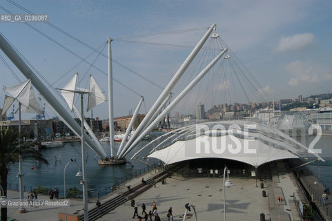 GENOVA IL PORTO VECCHIO PROGETTO DELLARCHITETTO RENZO PIANO © 2004 Graziano Arici/Rosebud2 ARCHITETTURA CONTEMPORANEA