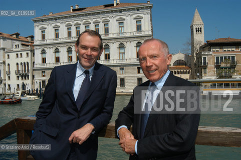 VENICE MAY, 13 2005: THE FRENCH BUSINESSMAN AND ART COLLECTOR FRANCOIS PINAULT,   BUYER OF PALAZZO GRASSI IN VENICE WITH (LEFT) JEAN-JACQUES AILLAGON DIRECTOR OF PALAZZO GRASSI ©Graziano Arici/Rosebud2 FINANZA ARTE