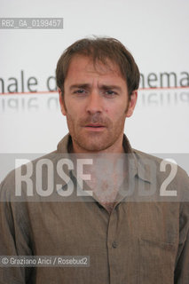 31_08_05 - 62 VENICE FILM FESTIVAL - THE JURY OF ORIZZONTI - VALERIO MASTRANDREA.©Graziano Arici/Rosebud2