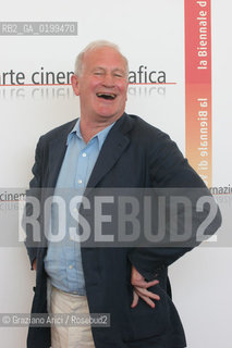 31_08_05 - 62 VENICE FILM FESTIVAL - FILM THE FINE ART OF LOVE - THE DIRECTOR JOHN IRVIN .©Graziano Arici/Rosebud2