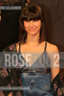 01_09_05 - 62 VENICE FILM FESTIVAL - FILM ALL THE INVISIBLE CHILDREN - PREMIERE/REDCARPET - THE SINGER ELISA .@Graziano Arici/Rosebud2