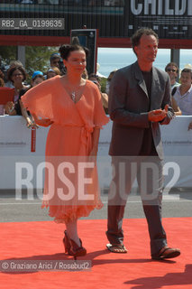 02/09/05-62¡ VENICE FILM FESTIVAL : FILM DRAWING RESTRAINT 9, THE SINGER AND ACTRESS BJORK AND HIS HUSBAND THE ARTIST AND DIRECTOR MATTHEW BARNEY.©Graziano Arici/Rosebud2