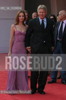 02_09_05 - 62 VENICE FILM FESTIVAL - FILM FRAGILE - PREMIERE/REDCARPET - THE ACTRESS CALISTA FLOCKHART WITH HER HAUSBAND HARRISON FORD.©Graziano Arici/Rosebud2