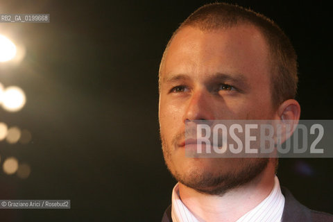 02_09_05 - 62 VENICE FILM FESTIVAL - FILM BROKEBACK MOUNTAIN - PREMIERE/REDCARPET - THE ACTOR HEATH LEDGER.©Graziano Arici/Rosebud2
