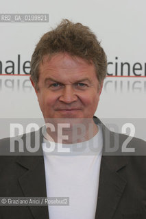 05_09_05 - 62 VENICE FILM FESTIVAL - FILM PROOF - THE DIRECTOR JOHN MADDEN.©Graziano Arici/Rosebud2