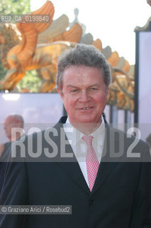 04_09_05 - 62 VENICE FILM FESTIVAL - FILM PROOF - PREMIERE/REDCARPET - THE DIRECTOR JOHN MADDEN.©Graziano Arici/Rosebud2 / AGENZIA GRAZIA NERI.©Graziano Arici/Rosebud2