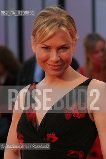04_09_05 - 62 VENICE FILM FESTIVAL - FILM CINDERELLA MAN - PREMIERE/REDCARPET - THE ACTRESS RENEE ZELLWEGER.©Graziano Arici/Rosebud2