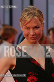 04_09_05 - 62 VENICE FILM FESTIVAL - FILM CINDERELLA MAN - PREMIERE/REDCARPET - THE ACTRESS RENEE ZELLWEGER.©Graziano Arici/Rosebud2