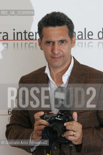06_09_05 - 62 VENICE FILM FESTIVAL - FILM ROMANCE & CIGARETTES - THE DIRECTOR JOHN TURTURRO..©Graziano Arici/Rosebud2