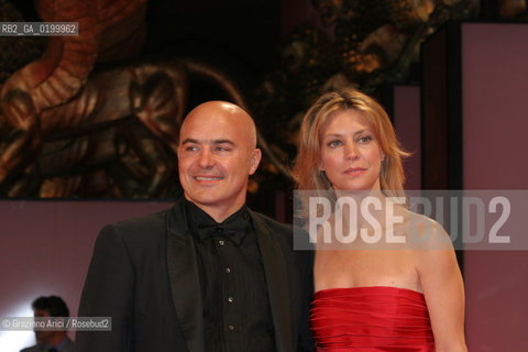 06_09_05 - 62 VENICE FILM FESTIVAL - FILM I GIORNI DELLABBANDONO - PREMIERE/REDCARPET - THE ACTORS MARGHERITA BUY AND LUCA ZINGARETTI.©Graziano Arici/Rosebud2