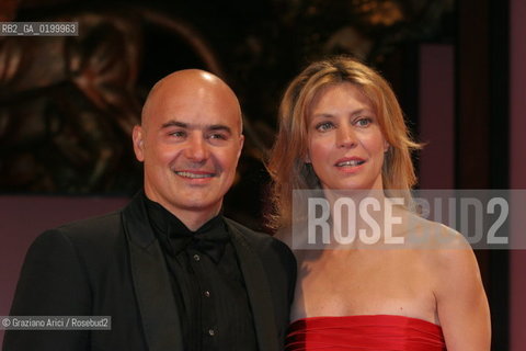 06_09_05 - 62 VENICE FILM FESTIVAL - FILM I GIORNI DELLABBANDONO - PREMIERE/REDCARPET - THE ACTORS MARGHERITA BUY AND LUCA ZINGARETTI.©Graziano Arici/Rosebud2