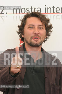 07_09_05 - 62 VENICE FILM FESTIVAL - FILM LE PARFUM DE LA DAME EN NOIR - THE DIRECTOR BRUNO PODALYDES.©Graziano Arici/Rosebud2