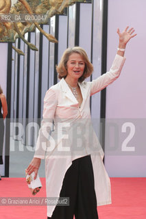 07_09_05 - 62 VENICE FILM FESTIVAL - FILM VERS LE SUD - PREMIERE/REDCARPET - THE ACTRESS CHARLOTTE RAMPLING.©Graziano Arici/Rosebud2