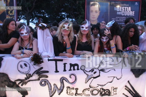 07_09_05 - 62 VENICE FILM FESTIVAL - FILM TIM BURTONS CORPSE BRIDE - PREMIERE/REDCARPET - TIM BURTONS FANS.©Graziano Arici/Rosebud2