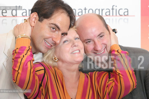 09_09_05 - 62 VENICE FILM FESTIVAL - FILM LA SECONDA NOTTE DI NOZZE - THE ACTOR NERI MARCORE, THE OPERA SINGER KATIA RICCIARELLI AND THE COMEDIAN ANTONIO ALBANESE.©Graziano Arici/Rosebud2
