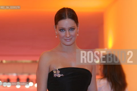 10_09_05 - 62¡ VENICE FILM FESTIVAL : THE OFFICIAL AWARDS - RED CARPET - THE ACTRESS GIOVANNA MEZZOGIORNO.©Graziano Arici/Rosebud2