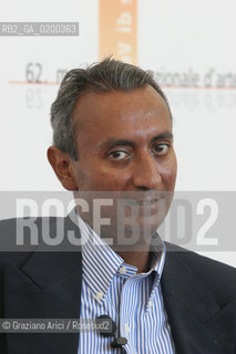 10_09_05 - 62 VENICE FILM FESTIVAL - FILM KILL GIL - THE DIRECTOR GIL ROSSELLINI.©Graziano Arici/Rosebud2