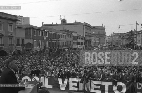 MESTRE 1979 COMIZIO DEL SEGRETARIO DEL SINDACATO FIOM BRUNO TRENTIN IN PIAZZA FERRETTO ©Graziano Arici/Rosebud2 MANIFESTAZIONE OPERAI