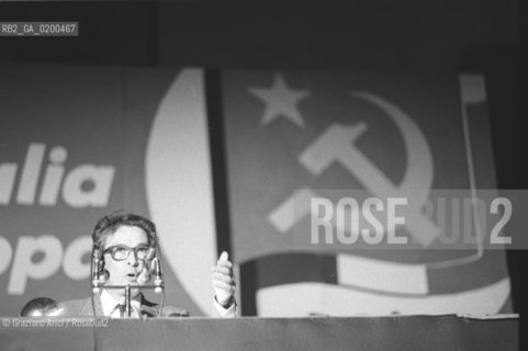 PADUA 7 JUNE 1984                                                                                                                                                                                                                                                                                                                                          THE LAST SPEECH OF THE SECRETARY OF PCI COMMUNIST ITALIAM PARTY ENRICO BERLINGUER BEFORE HIS DEADLY ATTACK - PADOVA 7 GIUGNO 1984 LULTIMO COMIZIO DI ENRICO BERLINGUER SEGRETARIO DEL PCI PARTITO COMUNISTA ITALIANO PRIMA DEL MANIFESTARSI DELLICTUS CHE LO PORTO ALLA MORTE ©Graziano Arici/Rosebud2 POLITICA