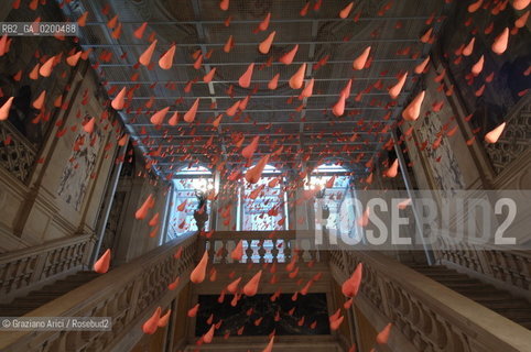 VENICE 27 APRILE 2006 -  MOSTRA A PALAZZO GRASSI  WHERE ARE WE GOING? - ÒVINTAGE VIOLENCEÓ BY URS FISCHER -  ©Graziano Arici/Rosebud2 ARTE