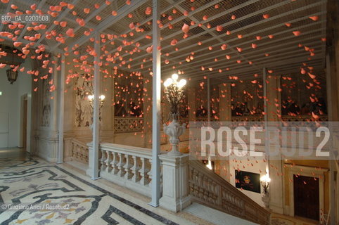 VENICE 22 APRILE 2006 -  MOSTRA A PALAZZO GRASSI  WHERE ARE WE GOING? - ÒVINTAGE VIOLENCEÓ BY URS FISCHER -  ©Graziano Arici/Rosebud2 ARTE