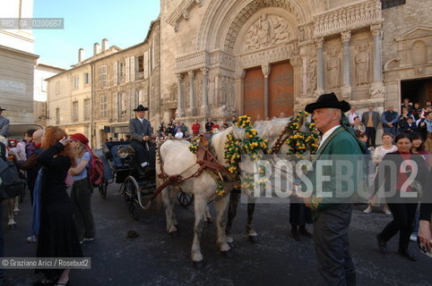 FRANCIA ARLES (PROVENCE-PROVENZA) MARZO 2006 - MANIFESTAZIONI PER LA FERIA DI PASQUA ©Graziano Arici/Rosebud2 GEO TORO CAVALLO COURSE CAMARGUE