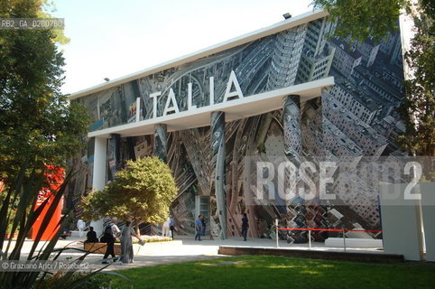 VENICE 7/09/06 - 10TH INTERNATIONAL ARCHITECTURE EXHIBITION - 10 BIENNALE ARCHITETTURA : THE ITALIAN PAVILLON  ©Graziano Arici/Rosebud2
