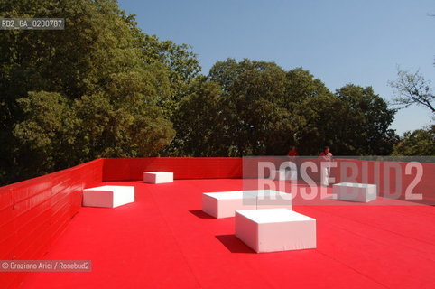 VENICE 7/09/06 - 10TH INTERNATIONAL ARCHITECTURE EXHIBITION - 10 BIENNALE ARCHITETTURA : THE GERMAN PAVILLON: : CONVERTIBLE CITY ©Graziano Arici/Rosebud2