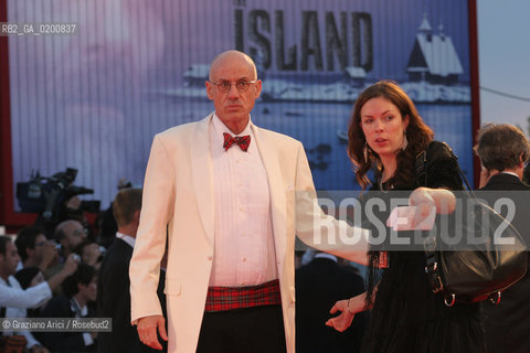 30_08_06 - 63 VENICE FILM FESTIVAL - RED CARPET FILM THE BLACK DAHLIA - THE AUTHOR AND WRITER JAMES ELLROY @ Graziano Arici/Rosebud2