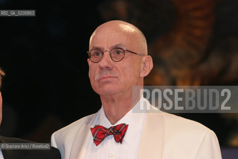 30_08_06 - 63 VENICE FILM FESTIVAL - RED CARPET FILM THE BLACK DAHLIA - THE AUTHOR AND WRITER  JAMES ELLROY @ Graziano Arici/Rosebud2