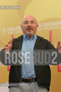 31_08_06 - 63 VENICE FILM FESTIVAL - FILM HOLLYWOODLAND - THE ACTOR BOB HOSKINS.@ Graziano Arici/Rosebud2