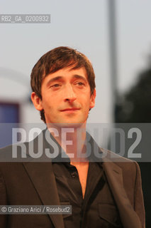 31_08_06 - 63 VENICE FILM FESTIVAL - FILM HOLLYWOODLAND - RED CARPET - THE ACTOR ADRIEN BRODY @ Graziano Arici/Rosebud2