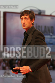31_08_06 - 63 VENICE FILM FESTIVAL - FILM HOLLYWOODLAND - RED CARPET - THE ACTOR ADRIEN BRODY @ Graziano Arici/Rosebud2