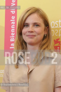 02_9_06 - 63 VENICE FILM FESTIVAL - FILM PRIVATE FEARS IN PUBLIC SPACES - THE ACTRESS ISABELLE CARRE` @ Graziano Arici/Rosebud2